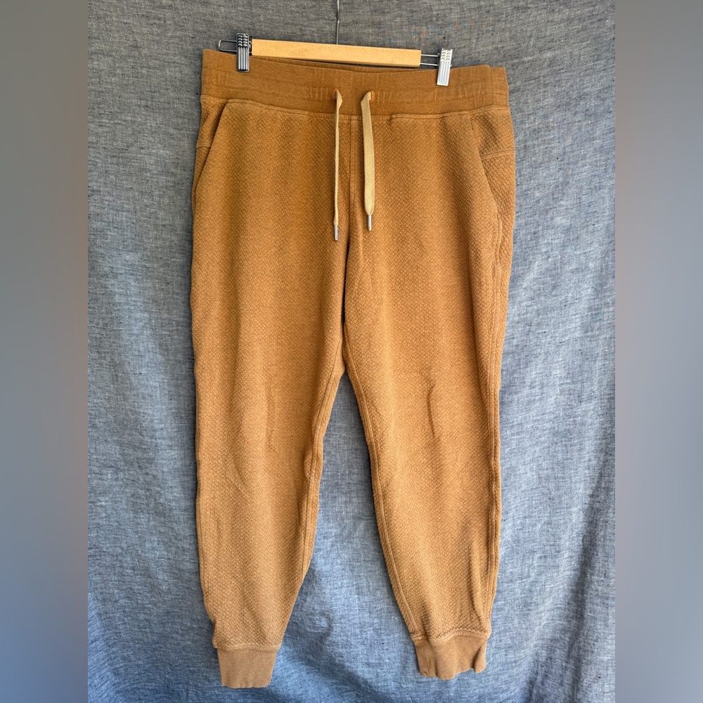 lululemon athletica mustard textured Jogger Pants